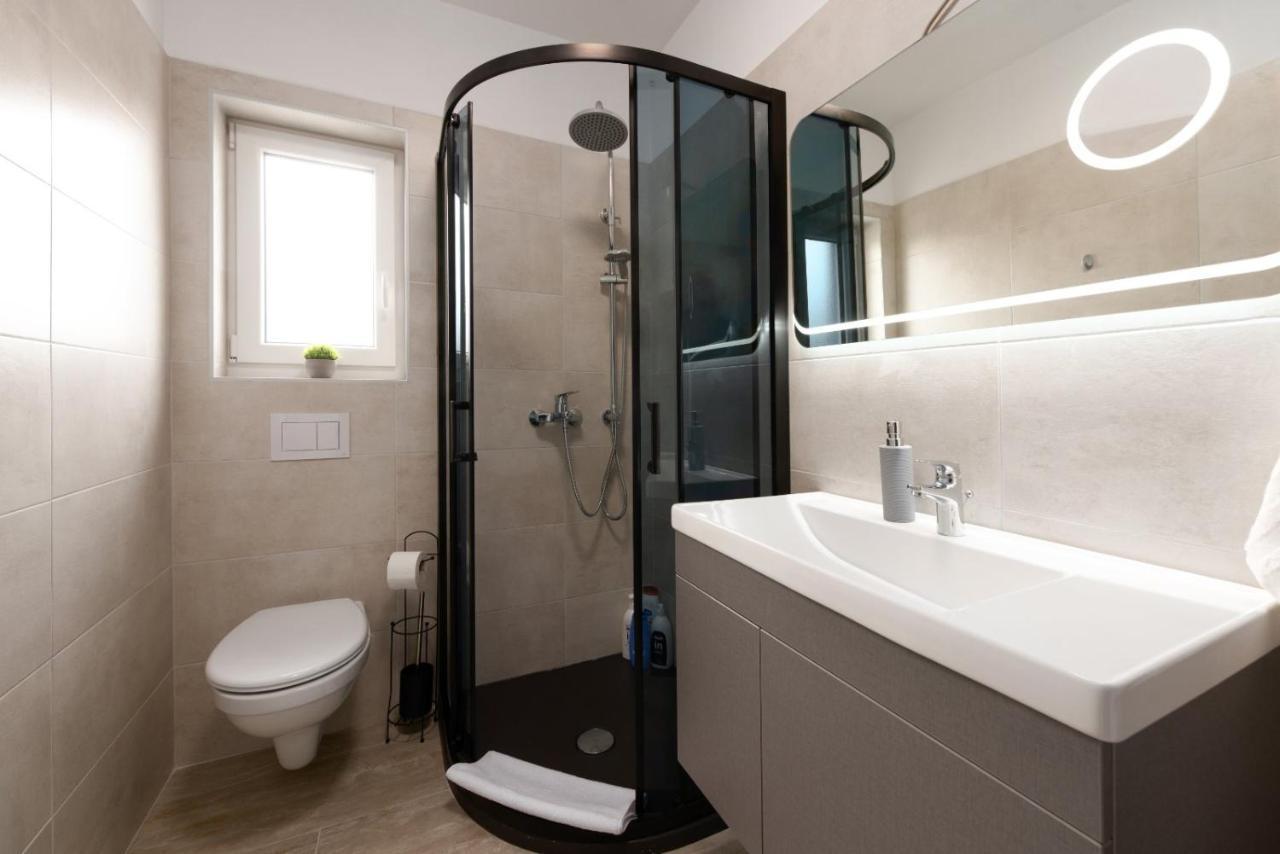 Marin Apartment Cizici Luaran gambar