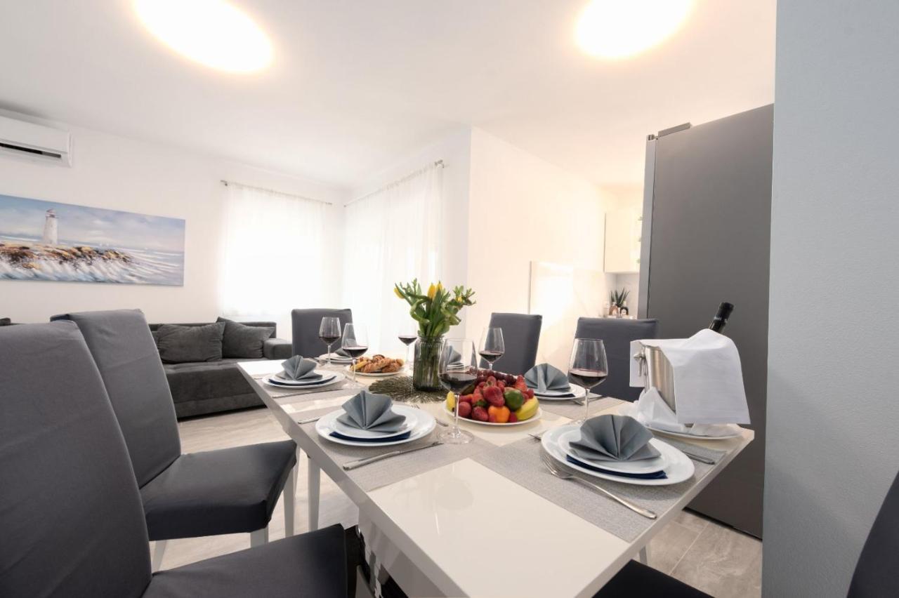Marin Apartment Cizici Luaran gambar